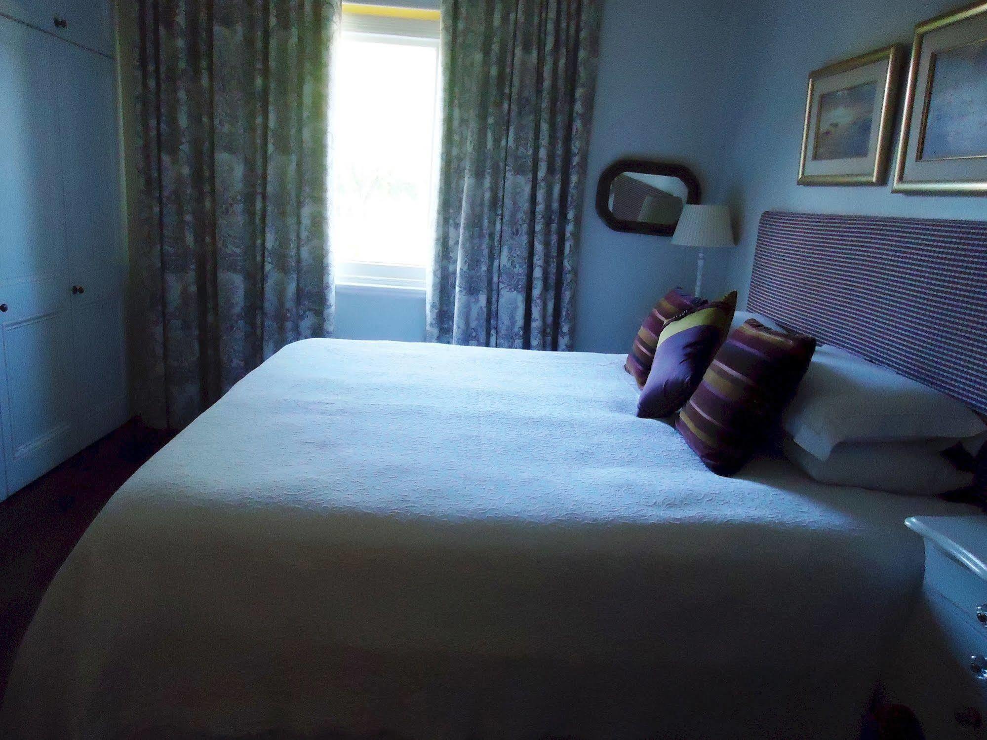 ดุแรคส์ เฮาส์ Bed & Breakfast เพิร์ท ภายนอก รูปภาพ